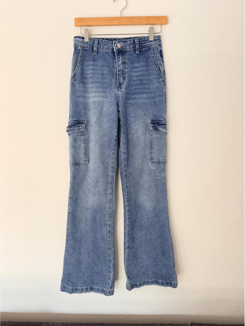 Kancan High-Waisted Light Blue Denim Cargo Jeans size 23
